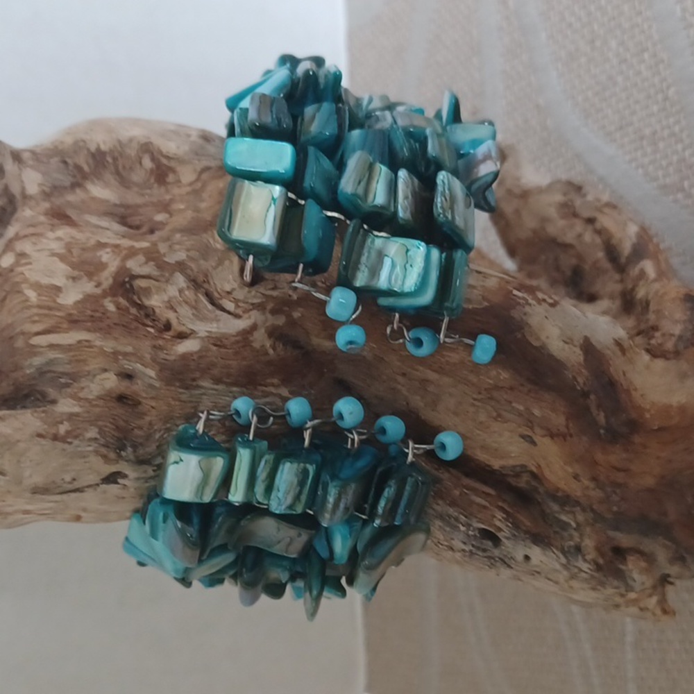 Blue Shell Bracelet! - Picture 5 of 6